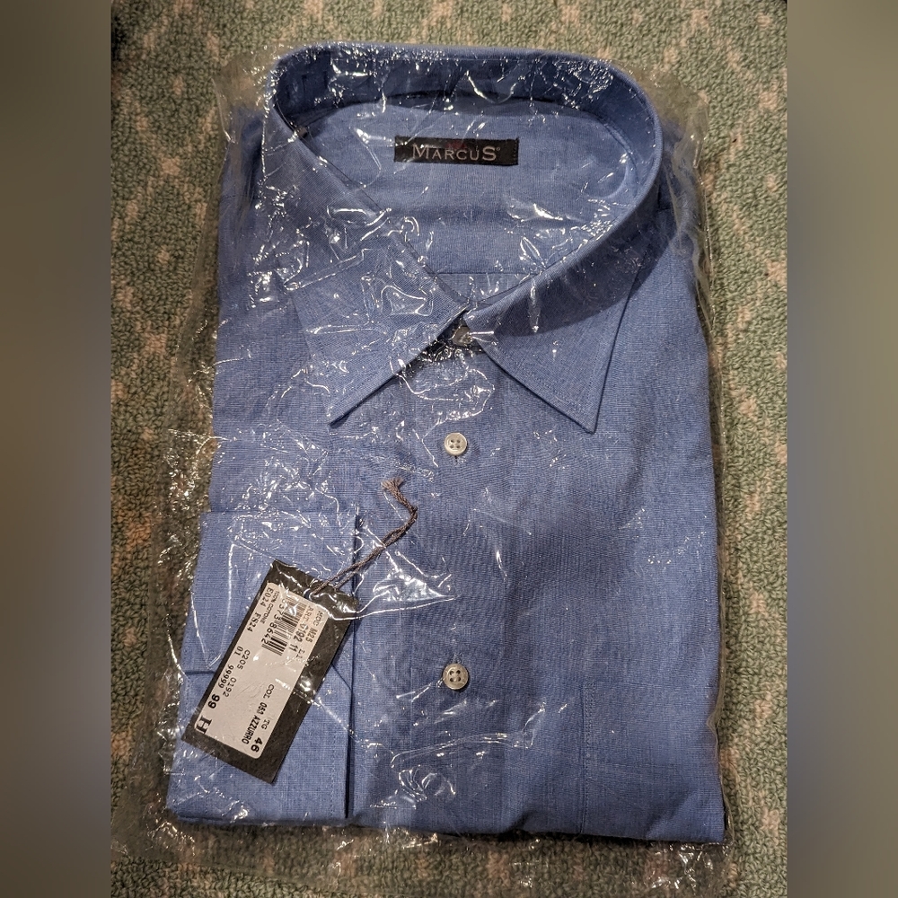 Marcus brand size 19/46 blue dress shirt new in package. XXXL
